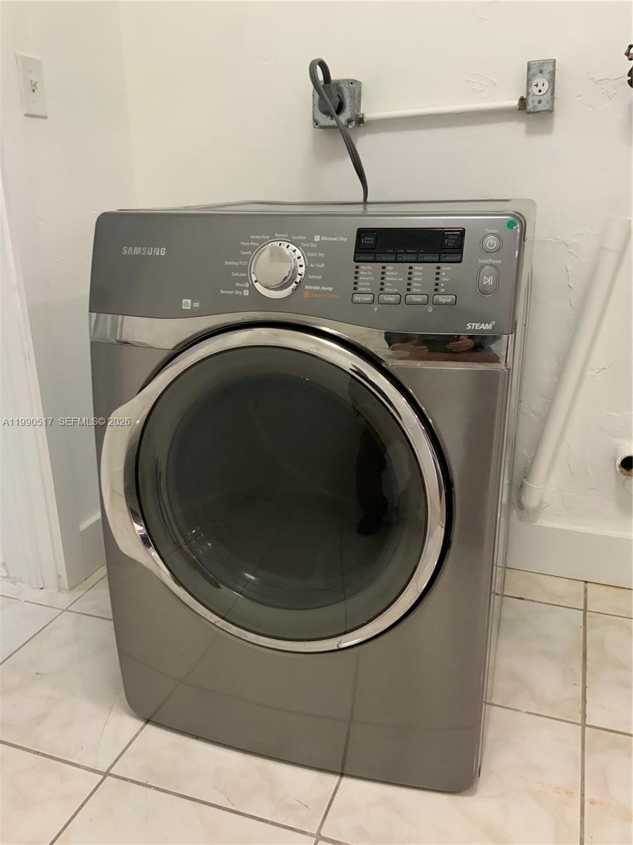 1970 NW 192nd Ter Miami Gardens, FL 33056