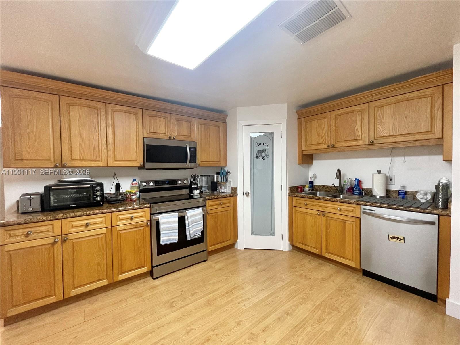 501 NE 110th Ter Miami, FL 33161