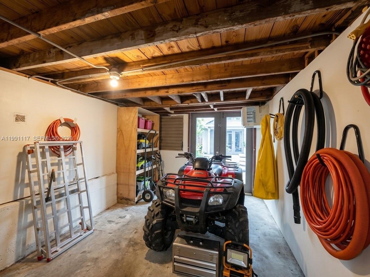 501 NE 110th Ter Miami, FL 33161