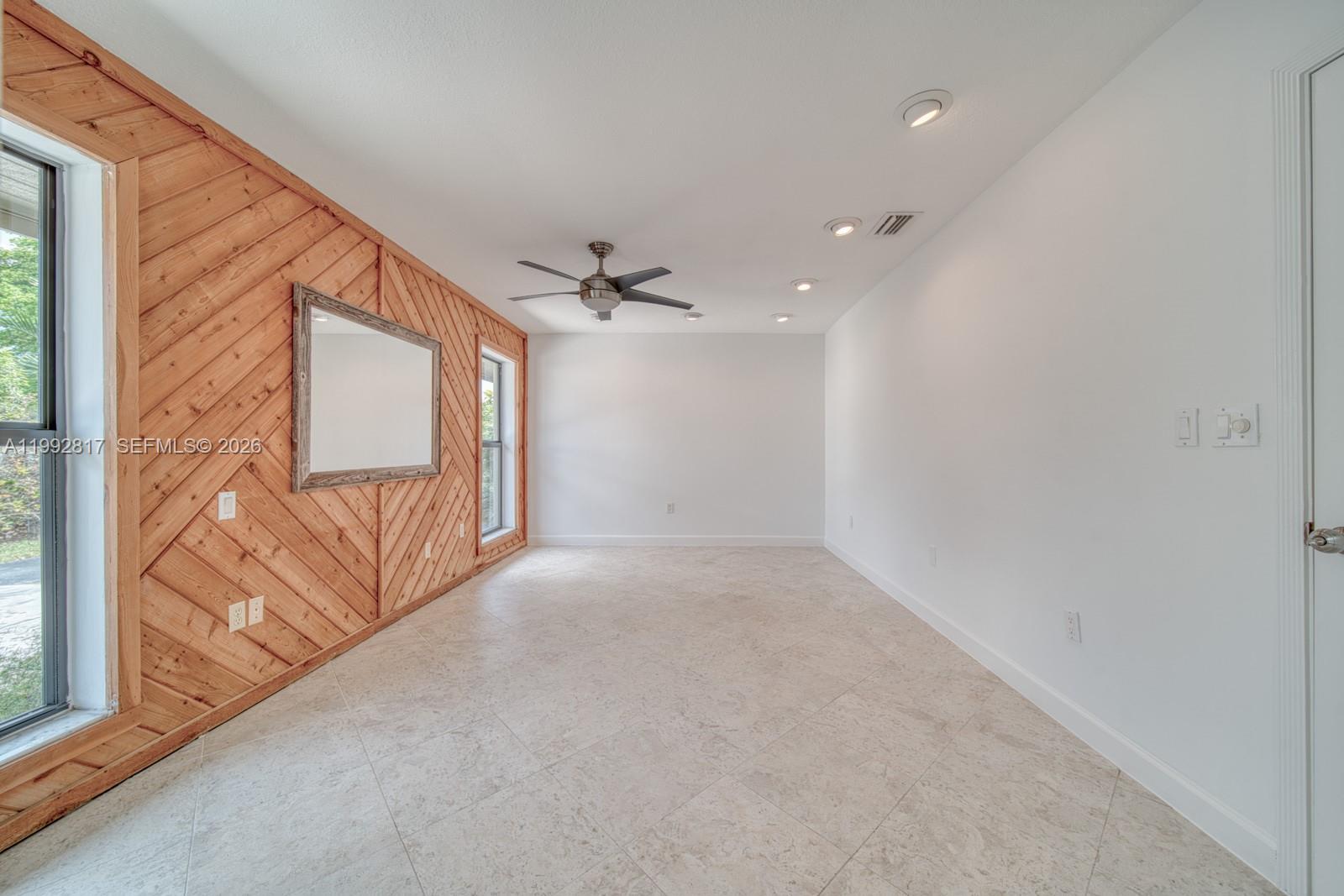 7320 SW 100th Ct Miami, FL 33173