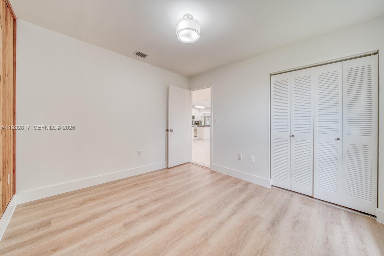 7320 SW 100th Ct Miami, FL 33173