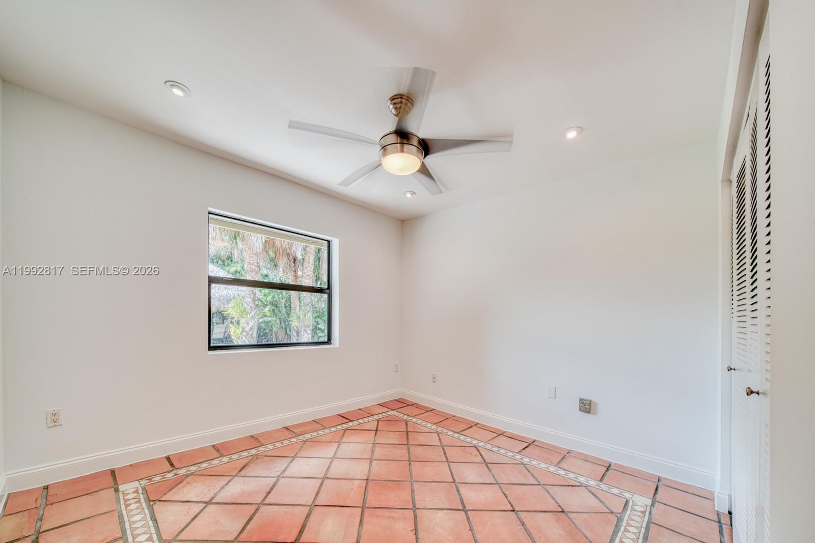 7320 SW 100th Ct Miami, FL 33173