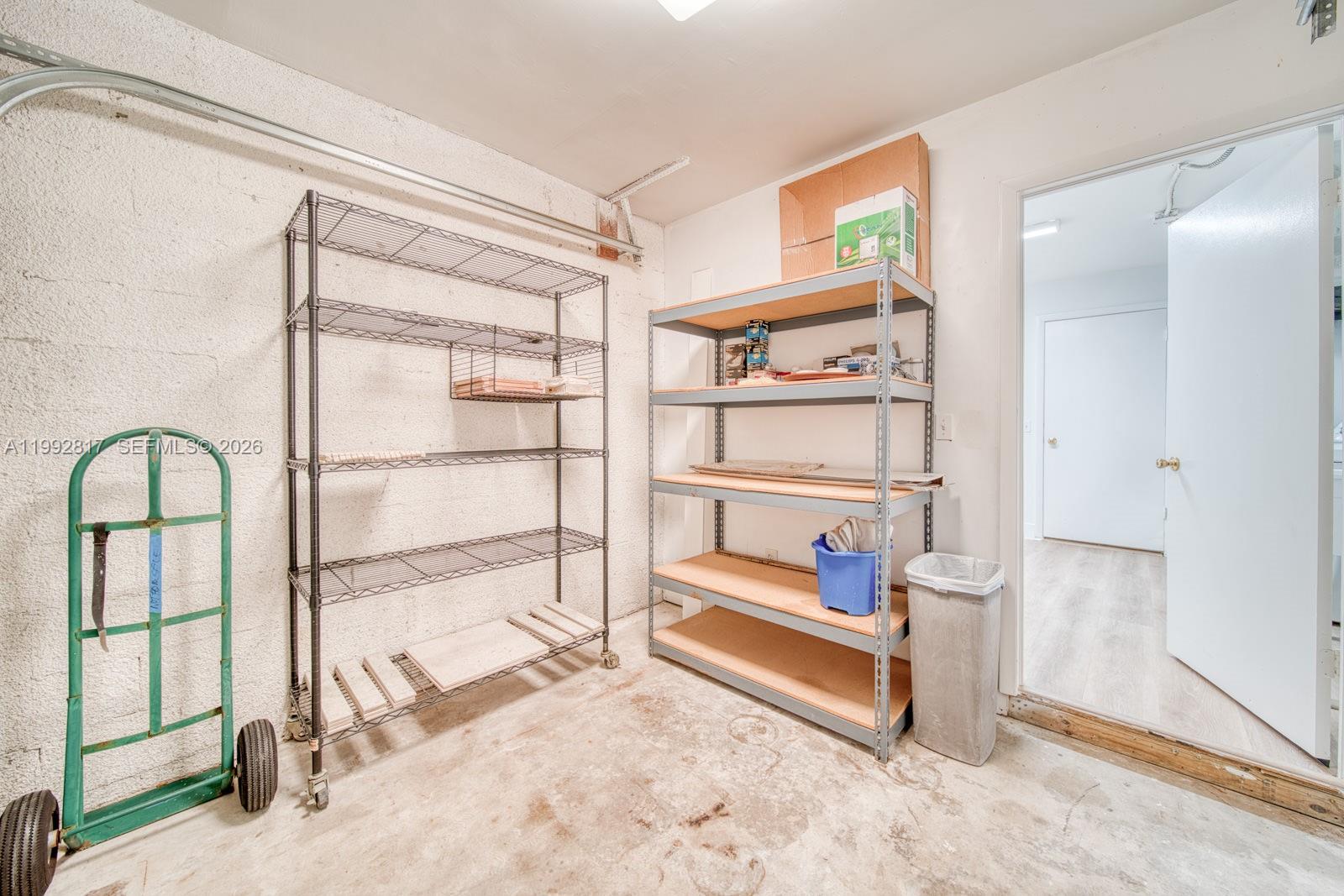 7320 SW 100th Ct Miami, FL 33173