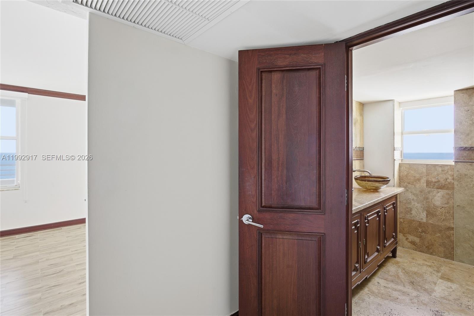 5555 Collins Ave #12N Miami Beach, FL 33140