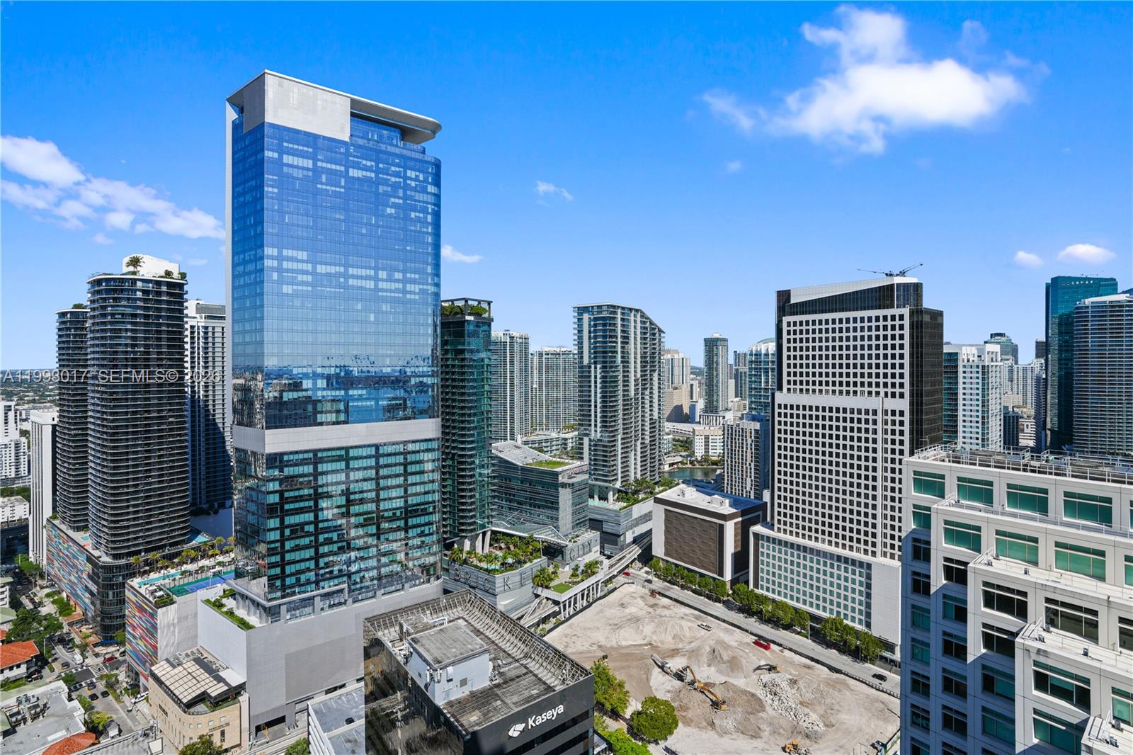 950 Brickell Bay Dr #4101 Miami, FL 33131