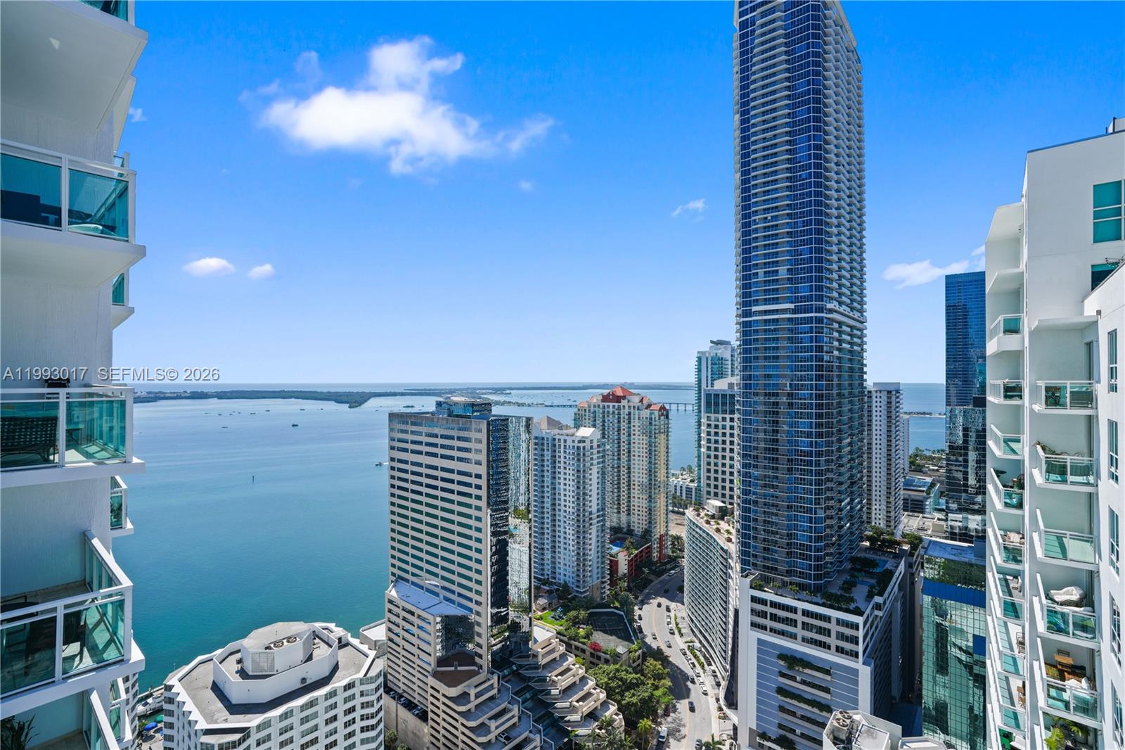950 Brickell Bay Dr #4101 Miami, FL 33131