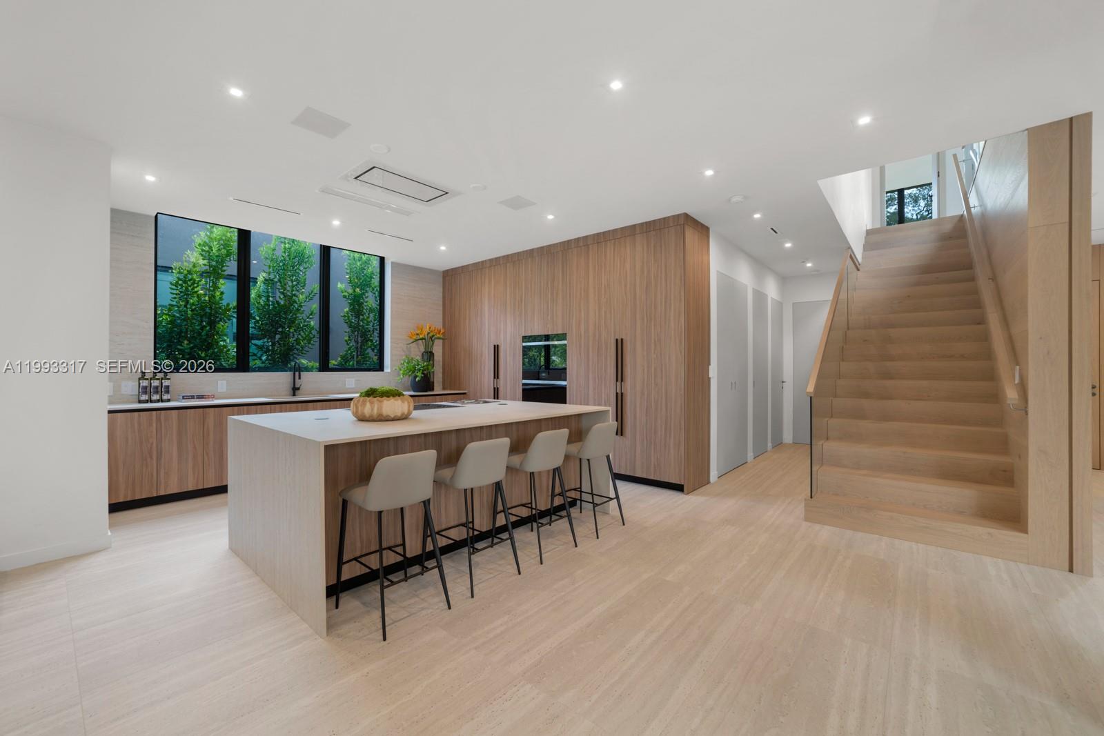 4095 Hardie Ave Miami, FL 33133