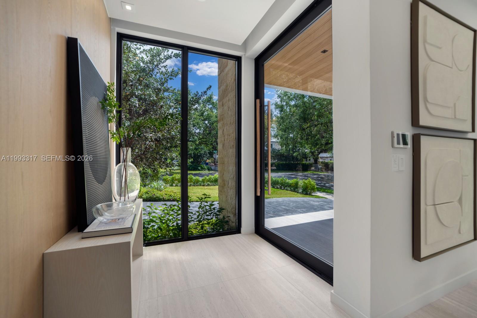 4095 Hardie Ave Miami, FL 33133