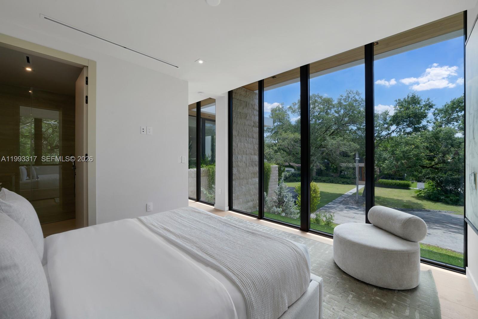 4095 Hardie Ave Miami, FL 33133