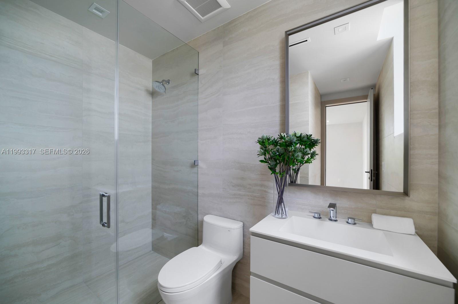 4095 Hardie Ave Miami, FL 33133