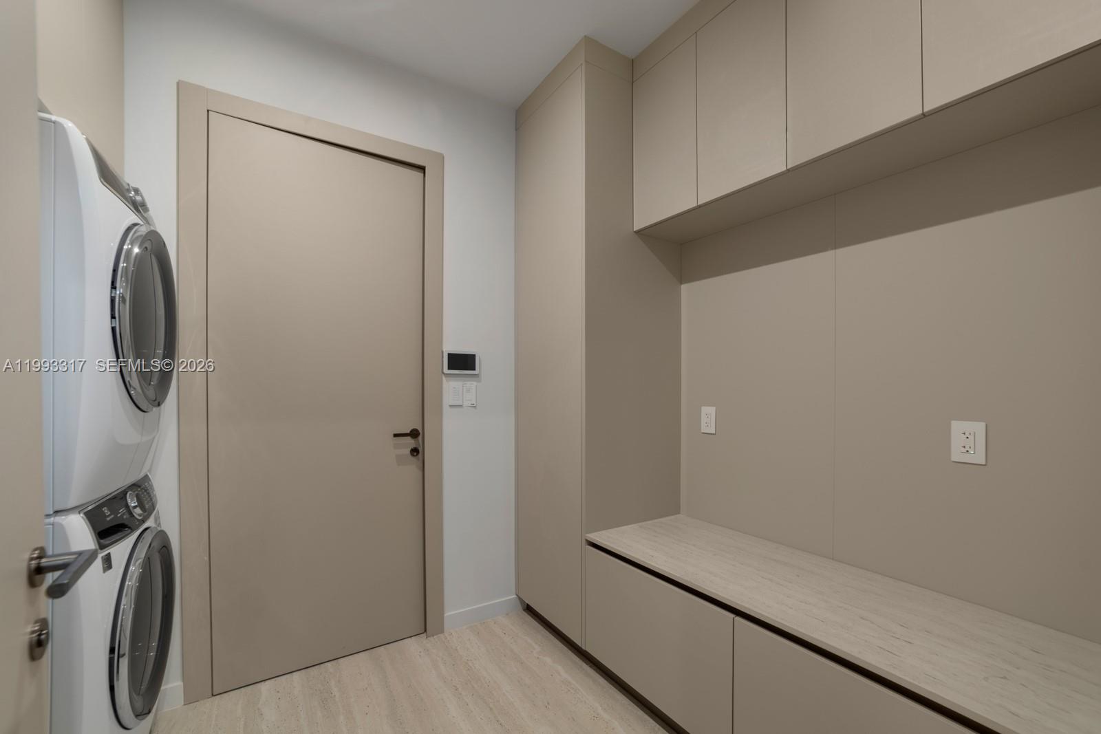 4095 Hardie Ave Miami, FL 33133