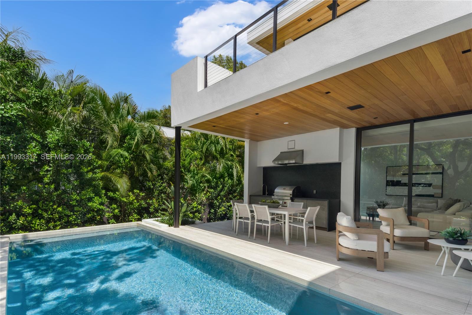 4095 Hardie Ave Miami, FL 33133