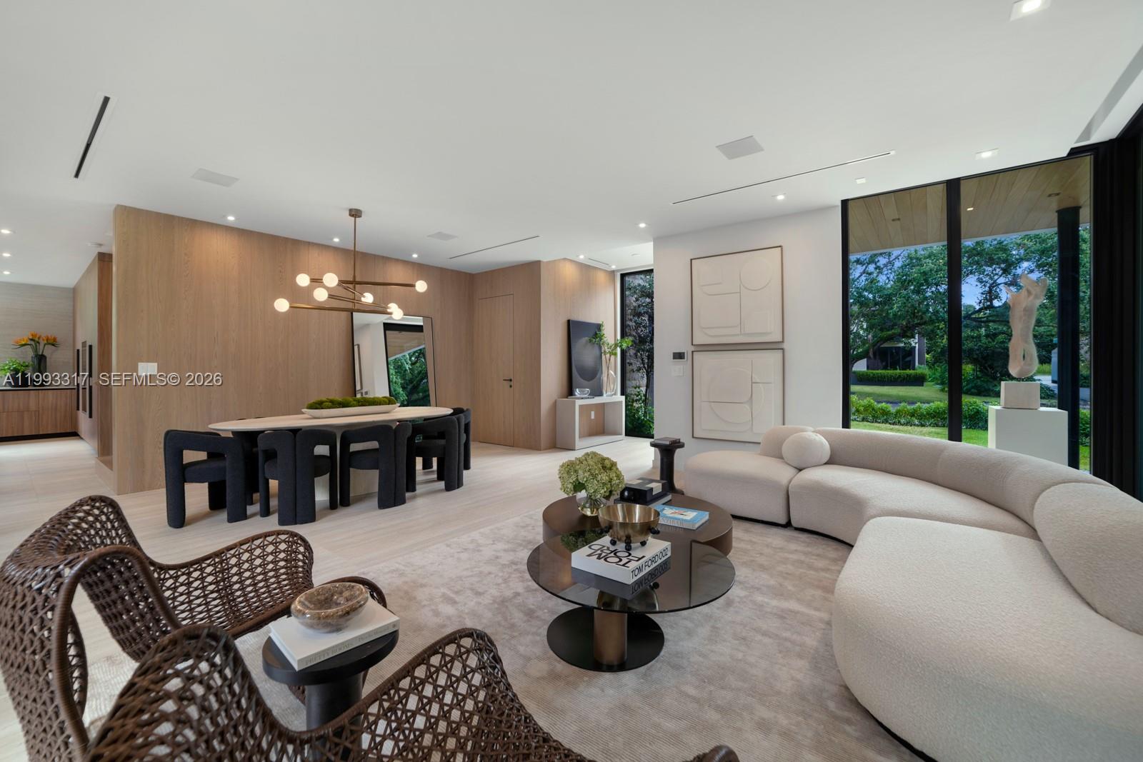 4095 Hardie Ave Miami, FL 33133