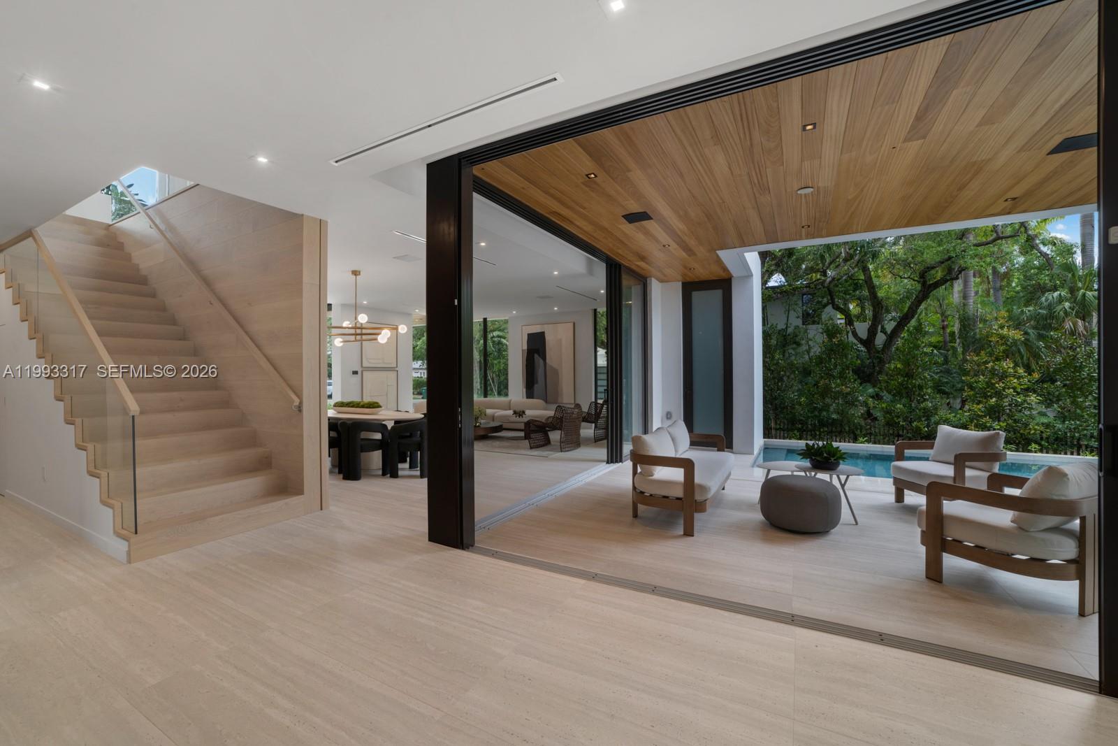 4095 Hardie Ave Miami, FL 33133