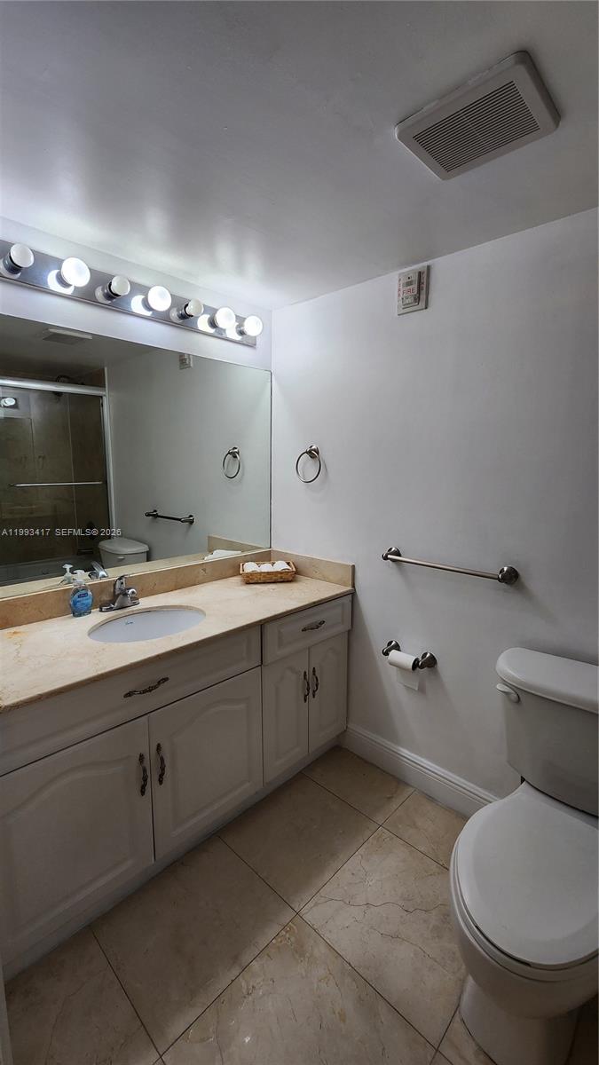 image The Club at Brickell Bay17