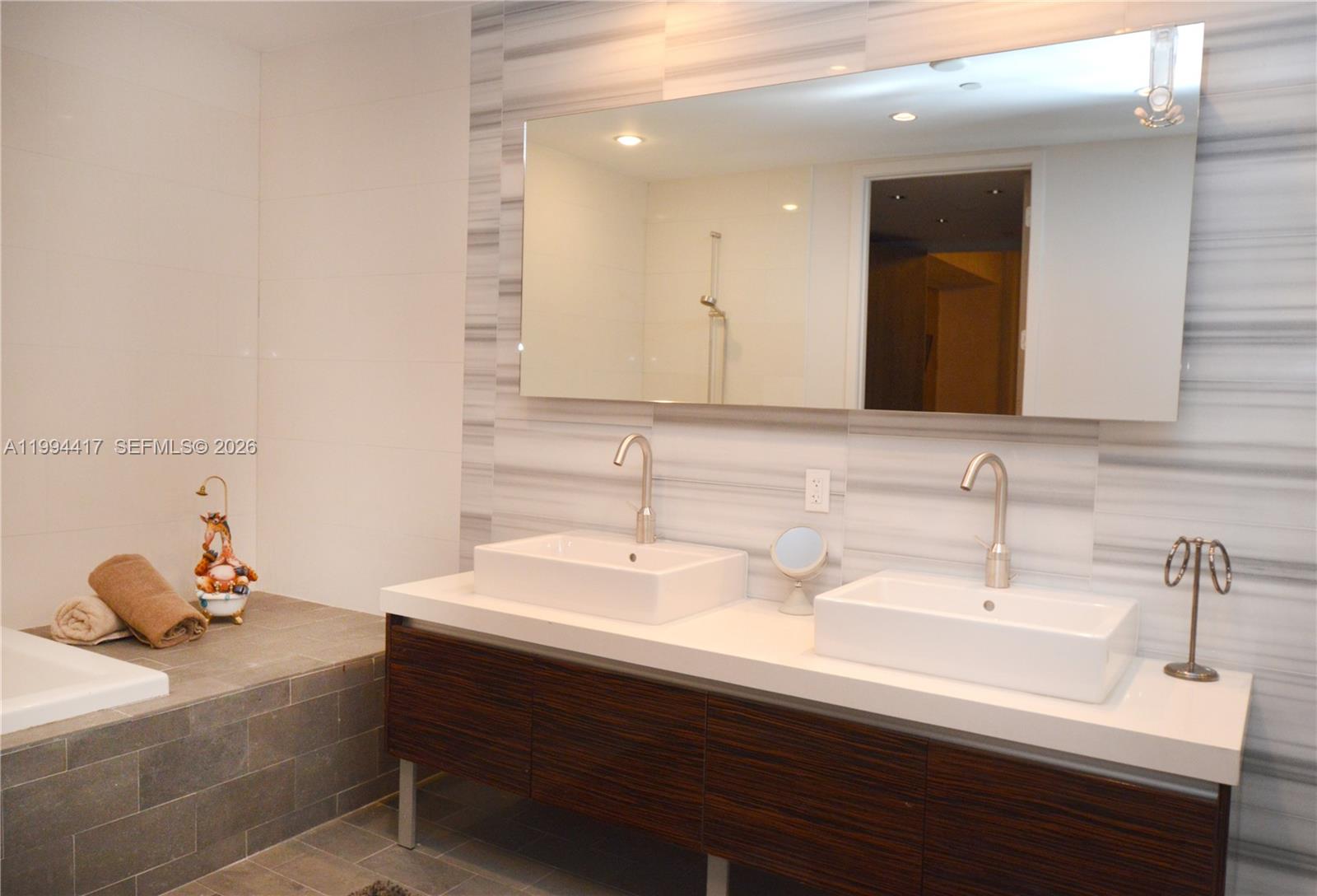 image Marquis Residences14