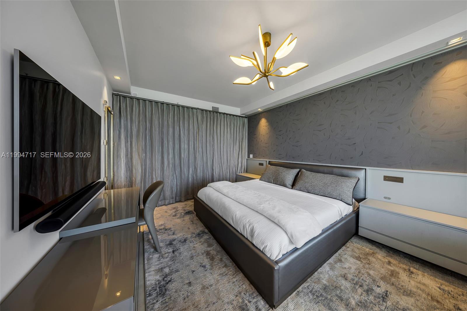 700 NE 24th St 24th St #1507 Miami, FL 33137