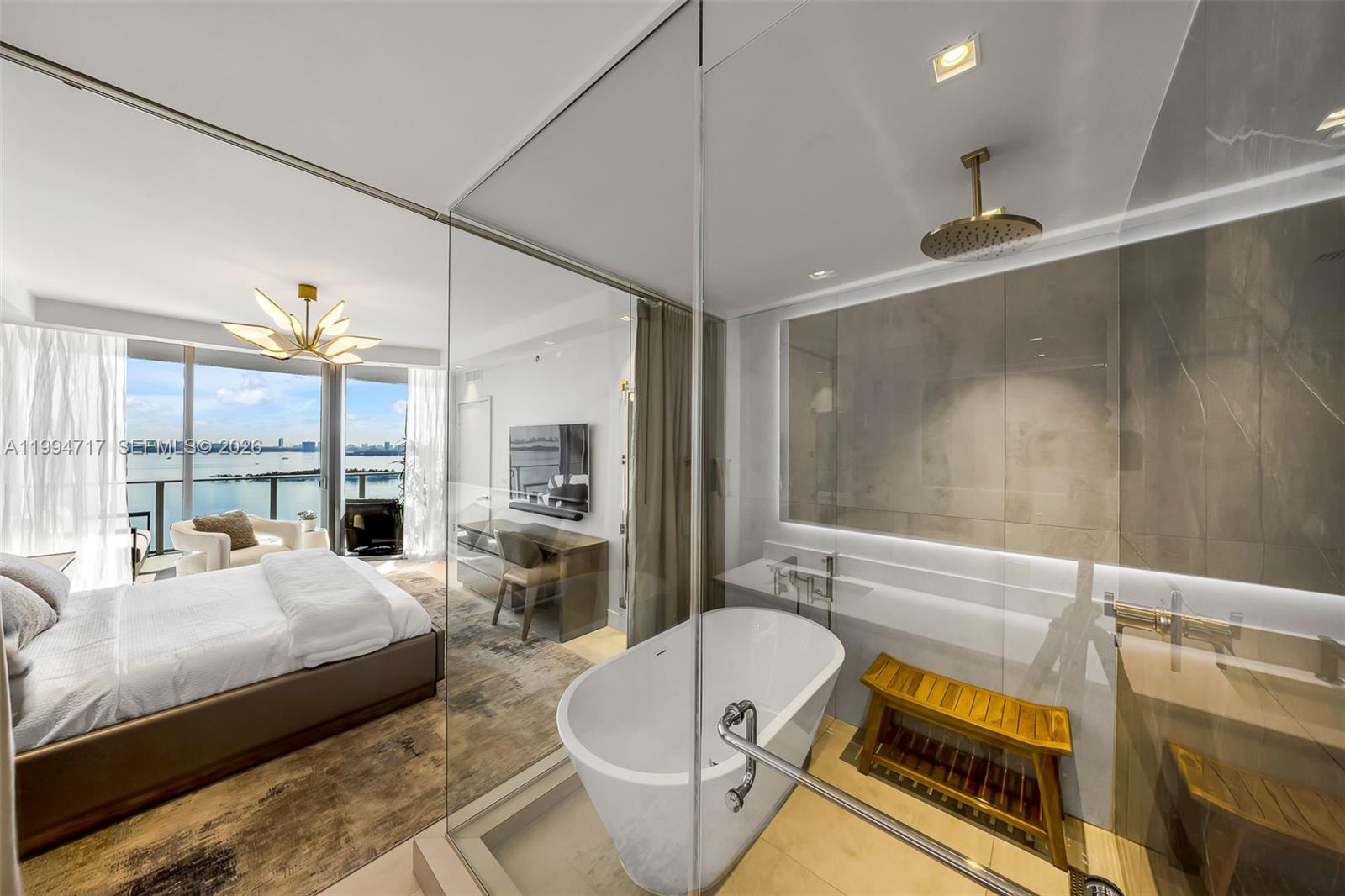 700 NE 24th St 24th St #1507 Miami, FL 33137