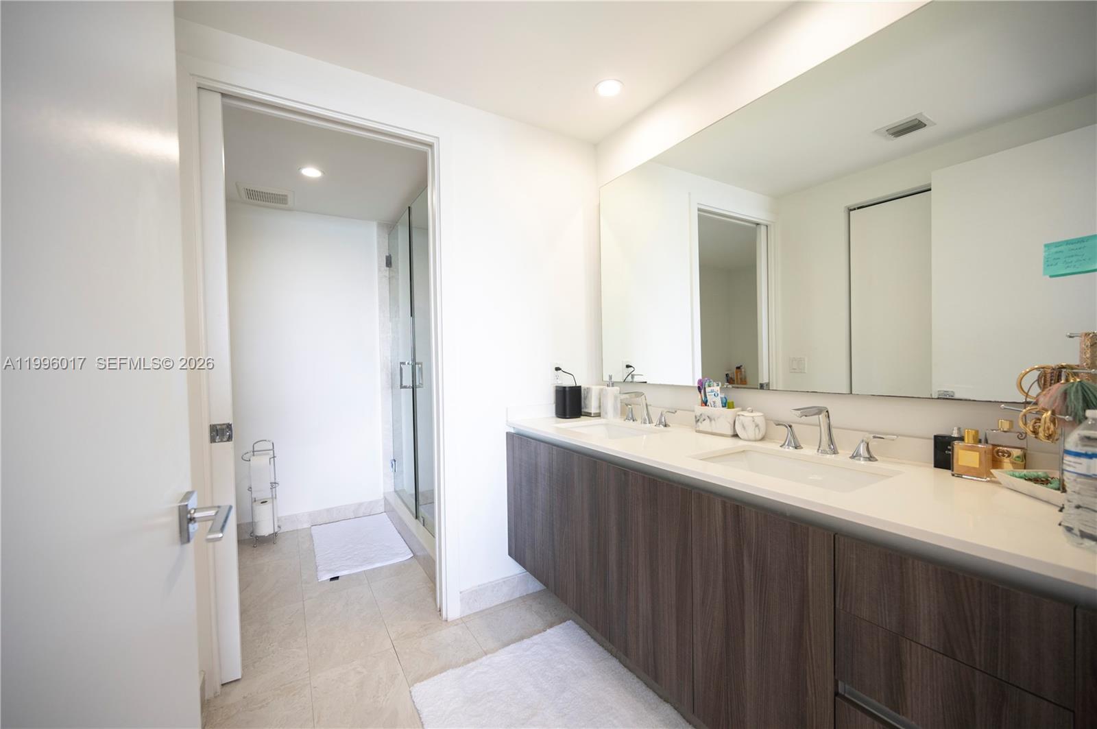 image Aria on the Bay8