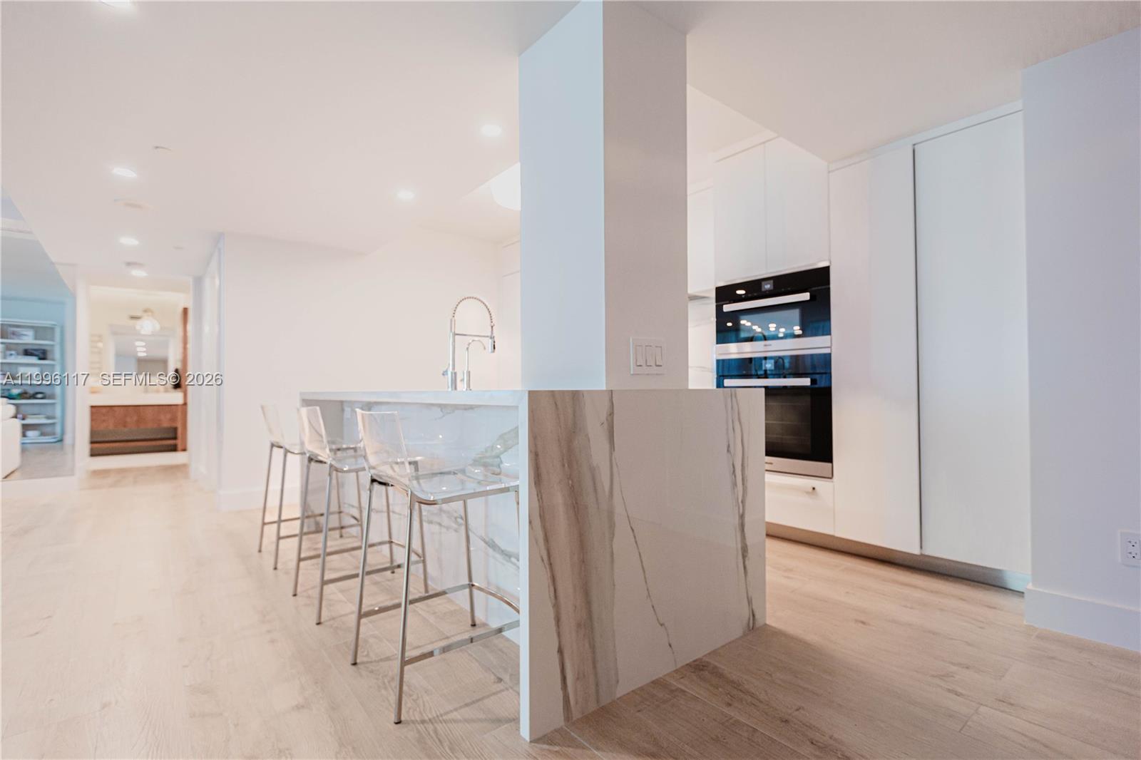 image 1500 Ocean Drive4