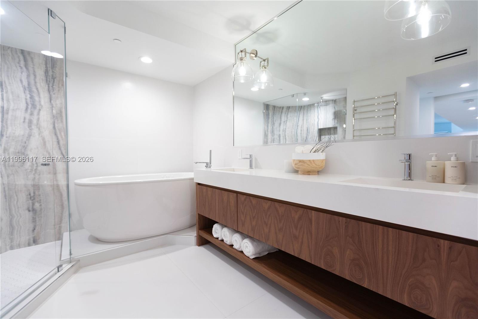 image 1500 Ocean Drive7