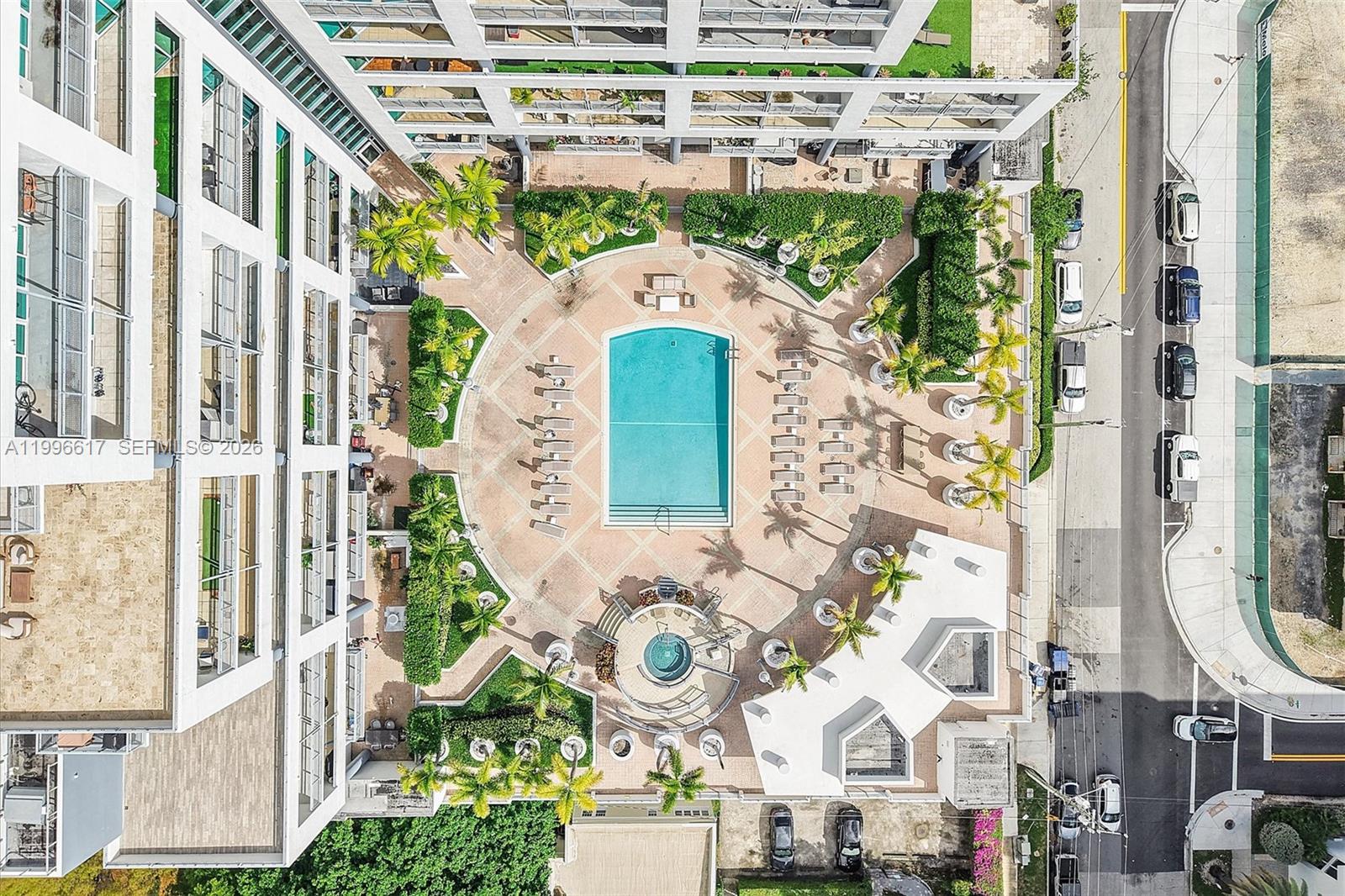 350 NE 24th St #1007