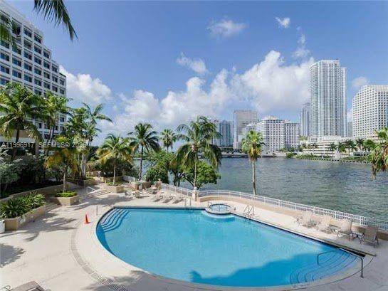 701 Brickell Key Blvd #1611 Miami, FL 33131