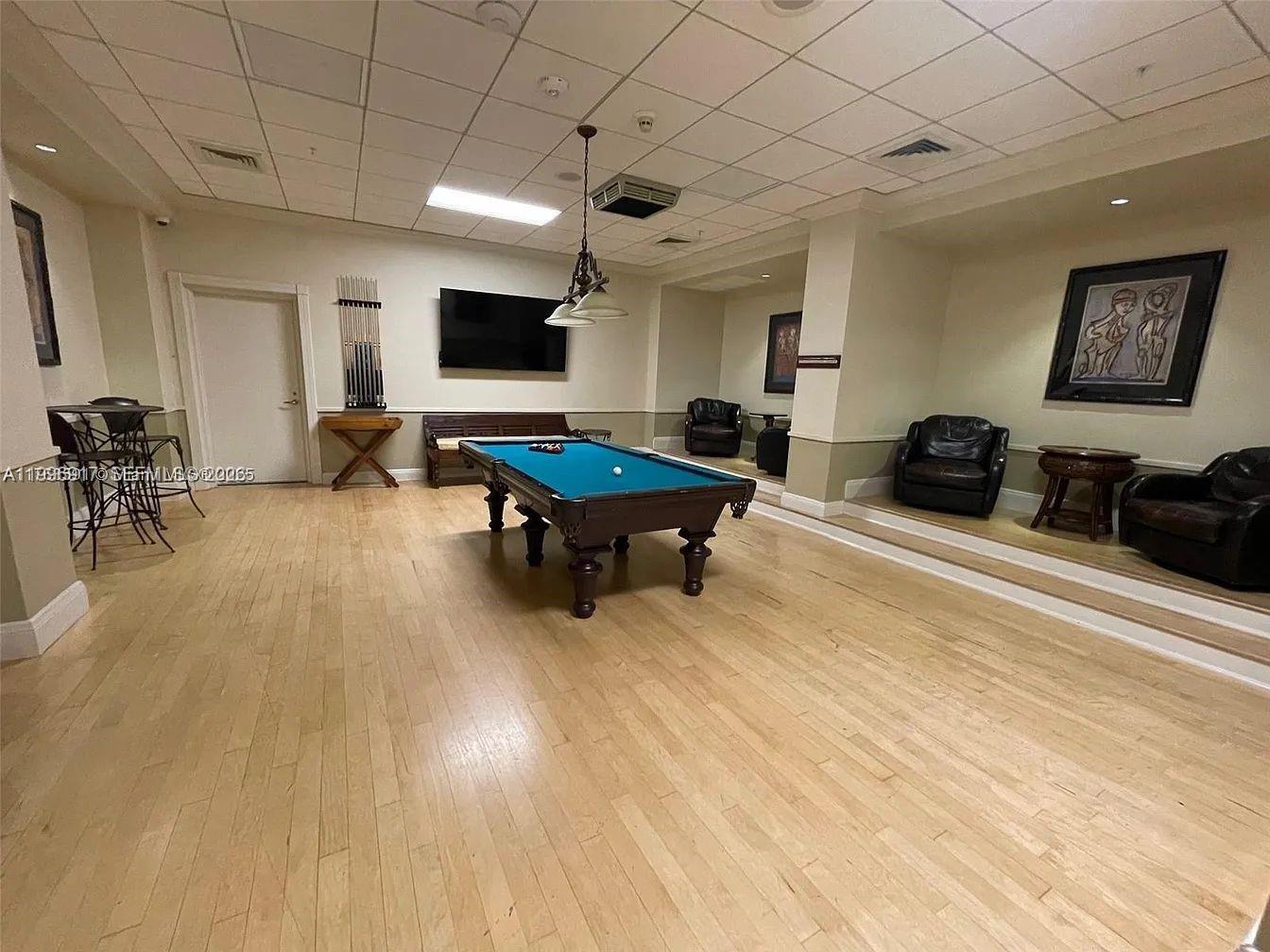 701 Brickell Key Blvd #1611 Miami, FL 33131