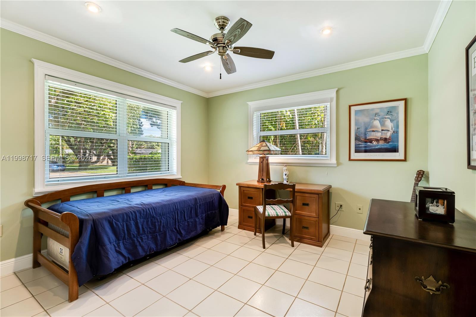 9830 SW 69th Ave Pinecrest, FL 33156