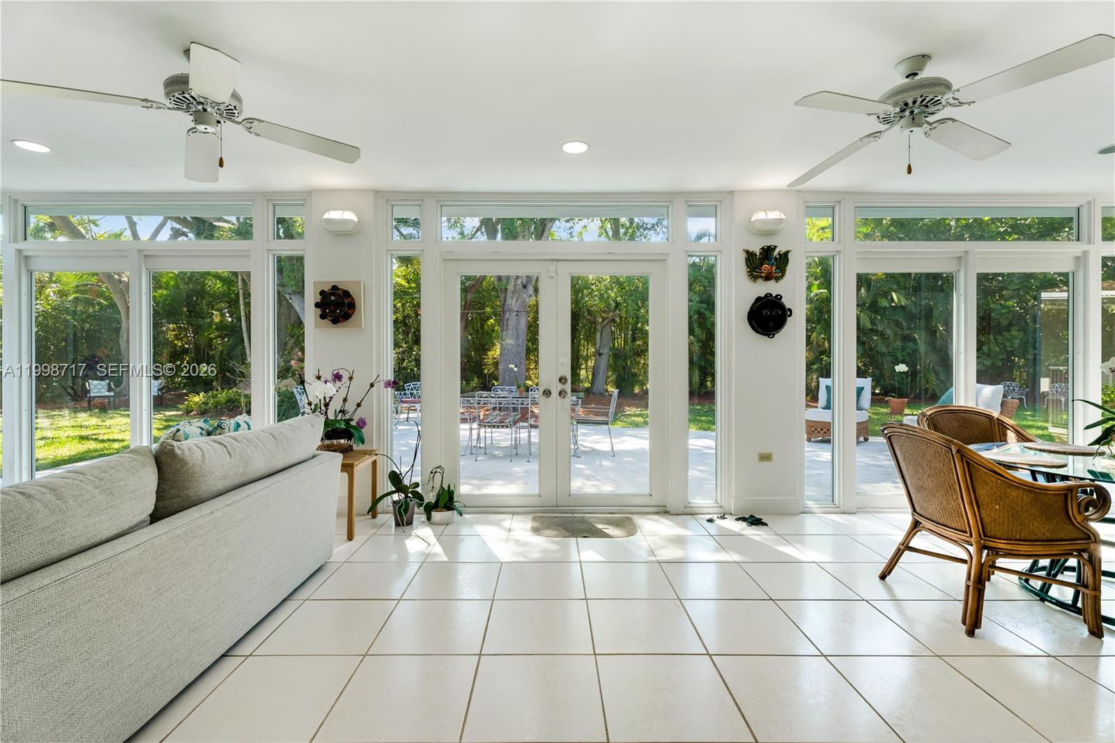 9830 SW 69th Ave Pinecrest, FL 33156