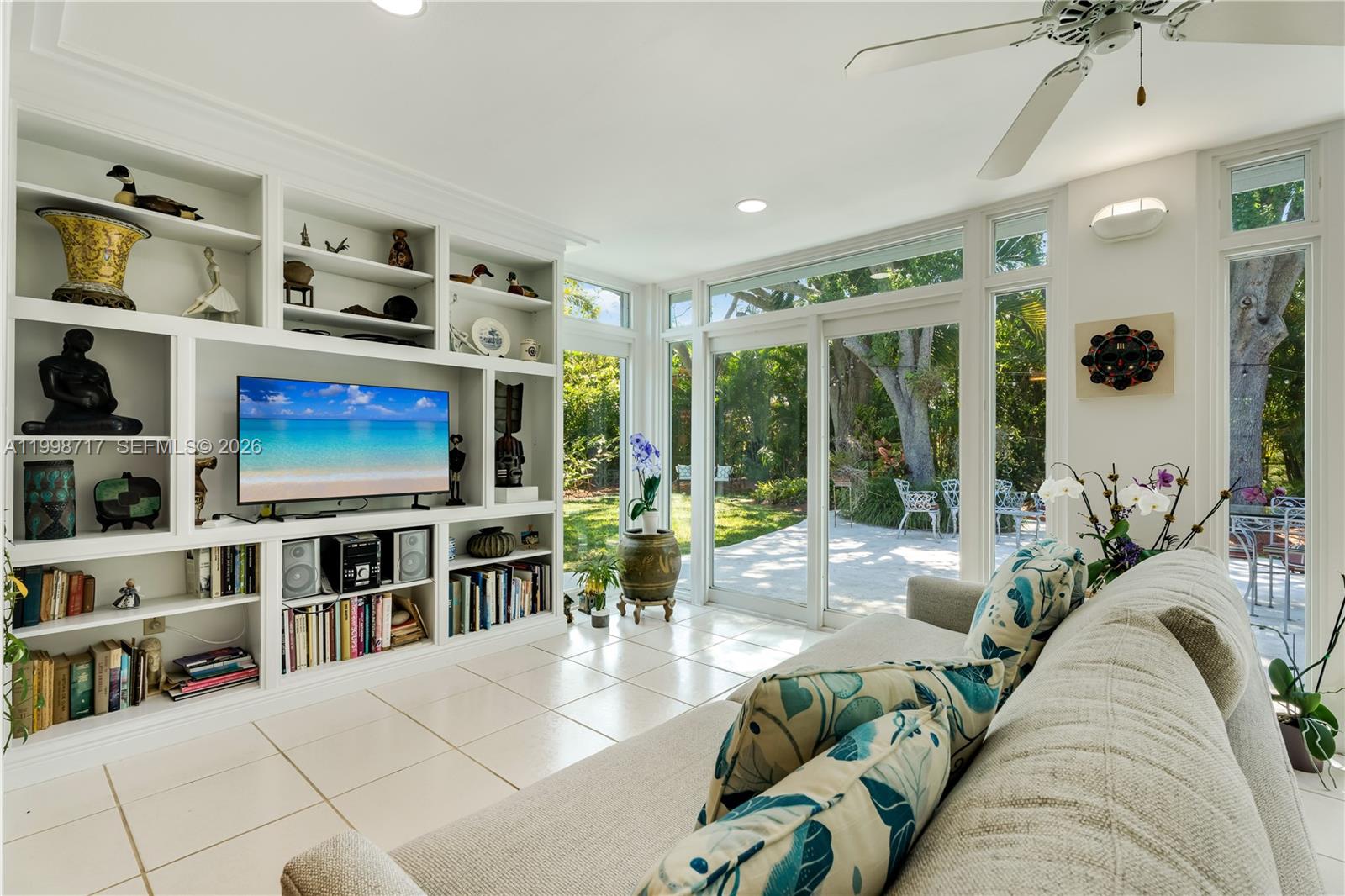 9830 SW 69th Ave Pinecrest, FL 33156