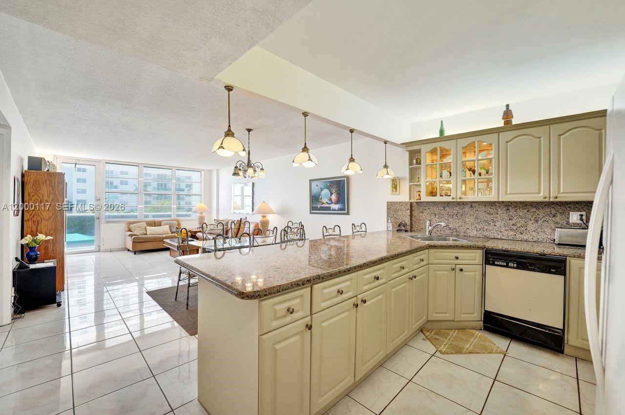 3725 S Ocean Dr #306 Hollywood, FL 33019