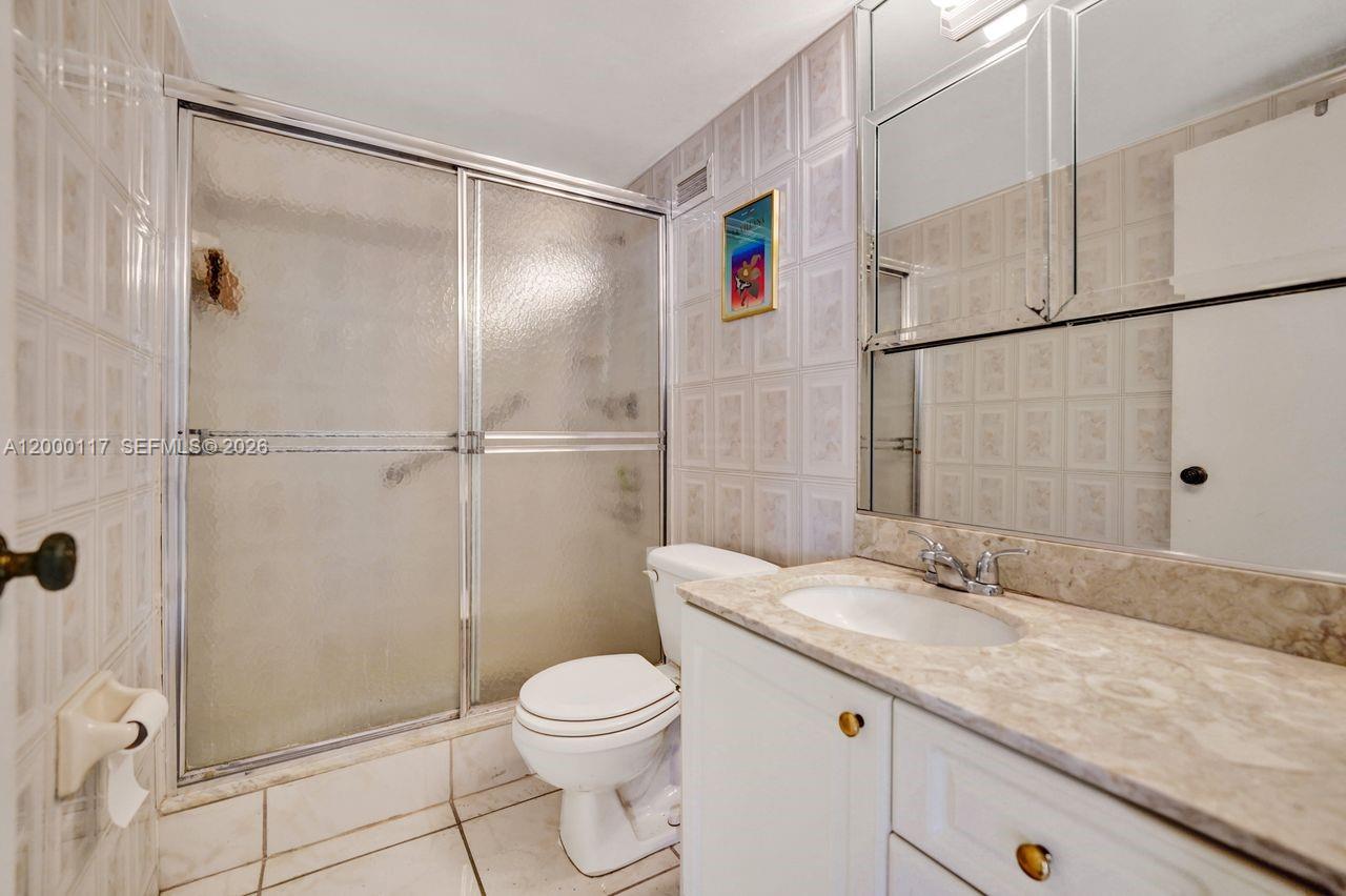 3725 S Ocean Dr #306 Hollywood, FL 33019