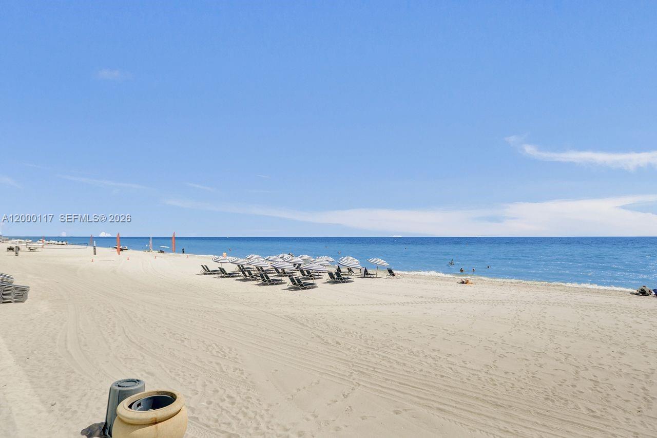 3725 S Ocean Dr #306 Hollywood, FL 33019