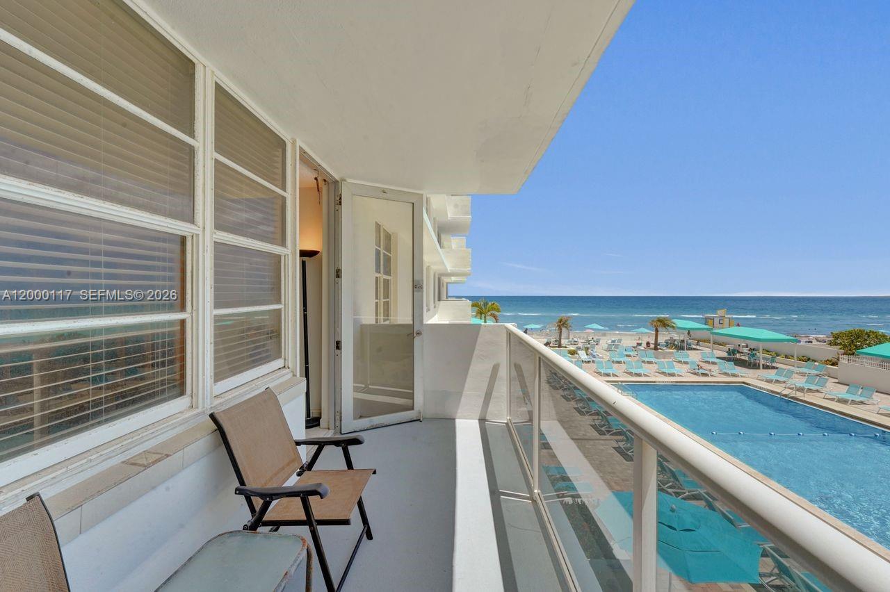 3725 S Ocean Dr #306 Hollywood, FL 33019