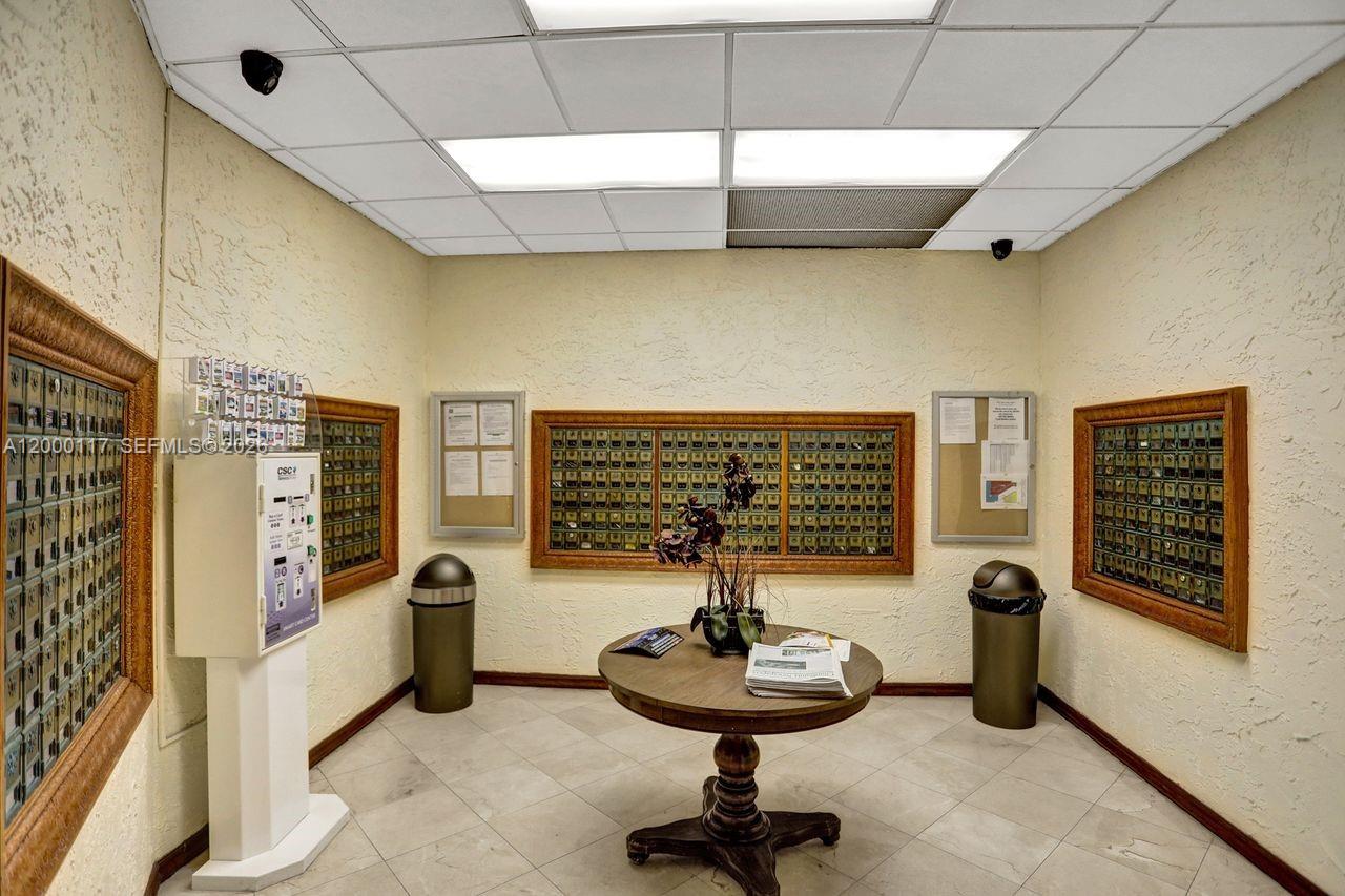 3725 S Ocean Dr #306 Hollywood, FL 33019