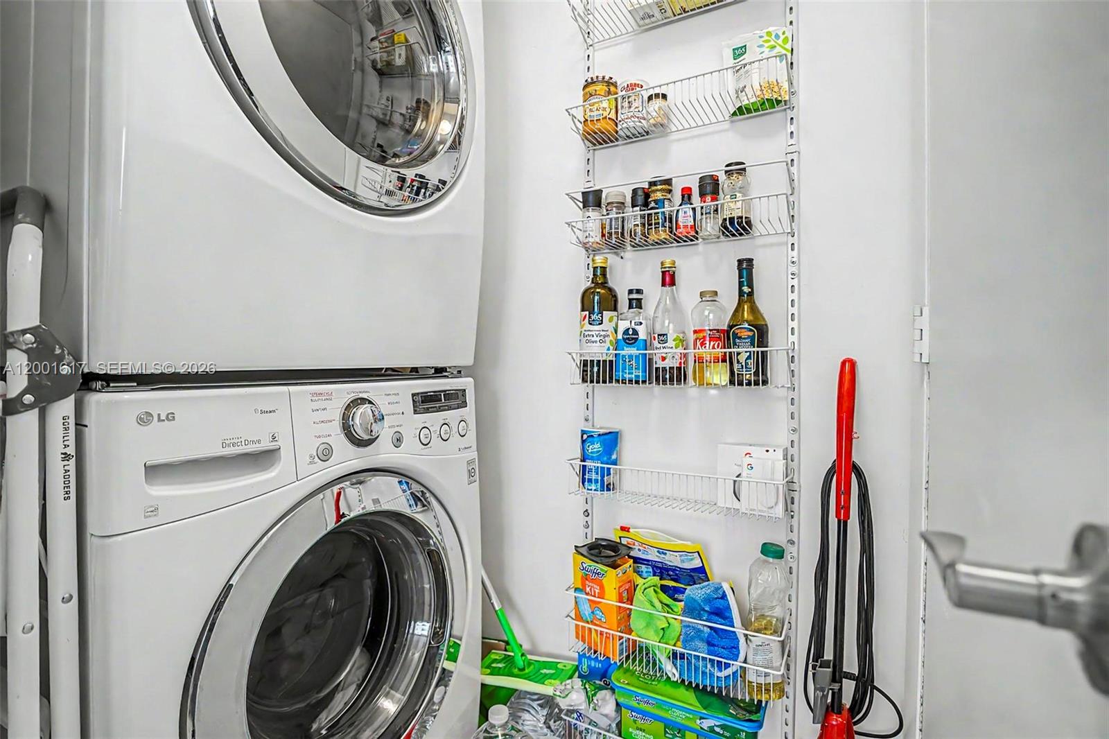 253 NE 2nd St #1608 Miami, FL 33132