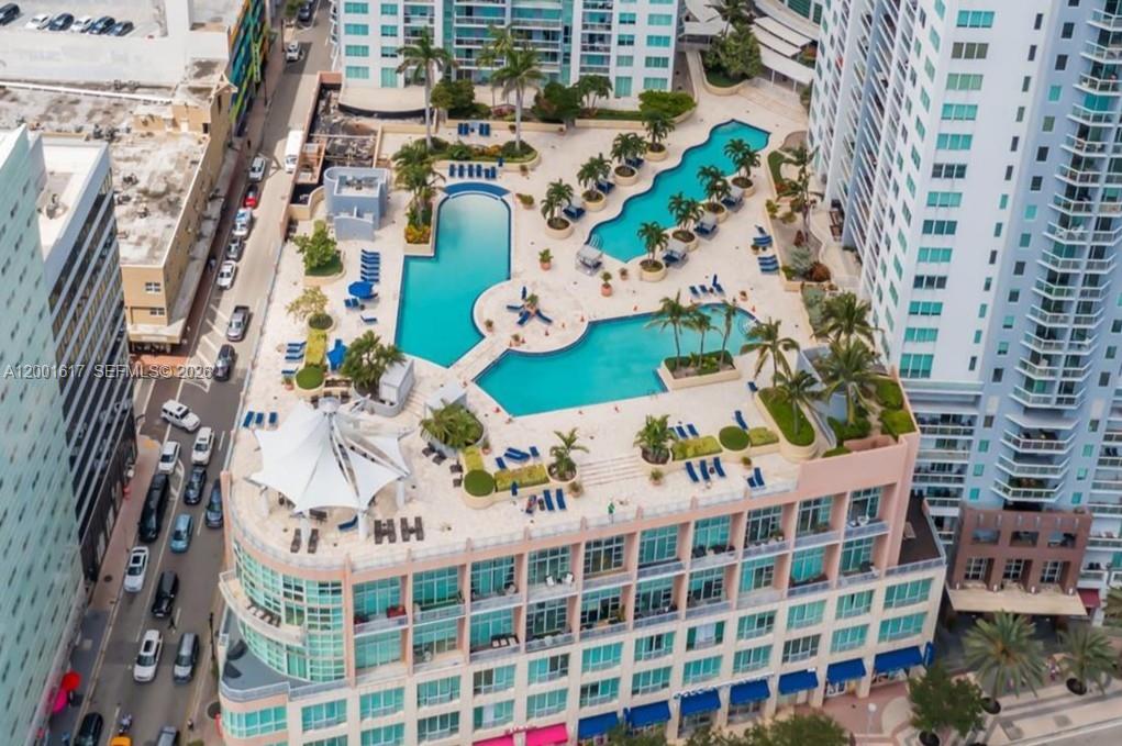 253 NE 2nd St #1608 Miami, FL 33132