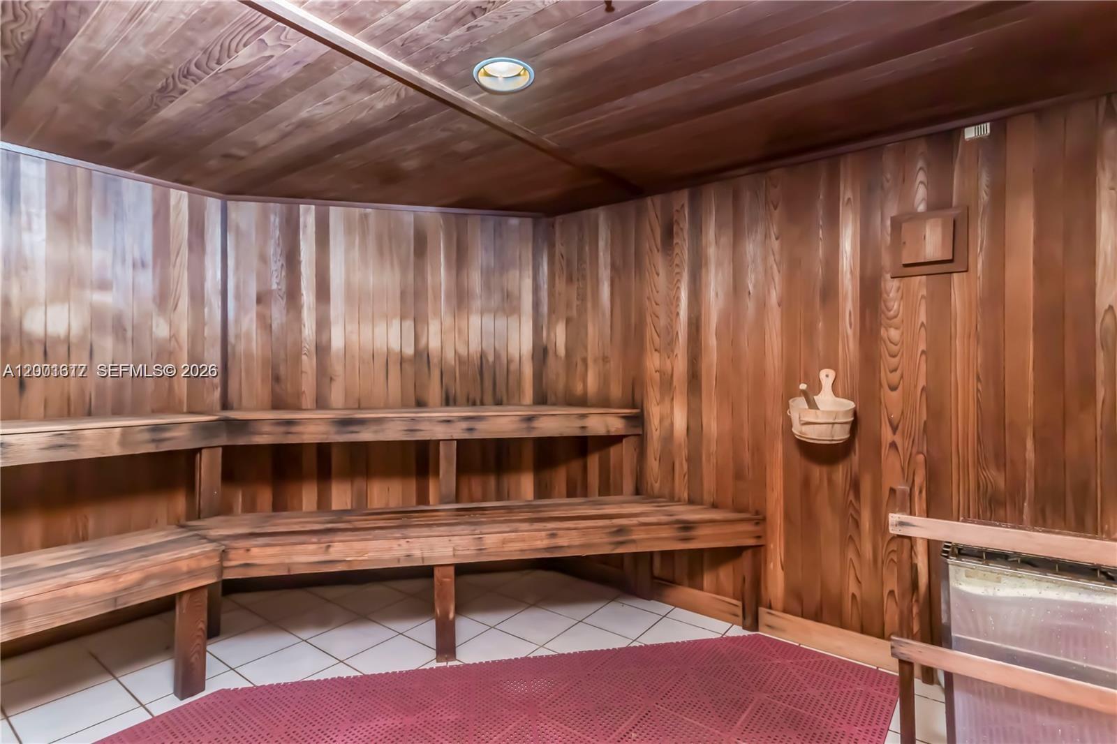 253 NE 2nd St #1608 Miami, FL 33132