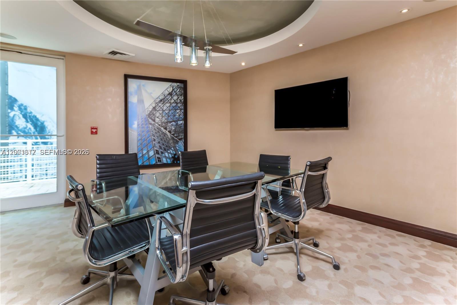 253 NE 2nd St #1608 Miami, FL 33132