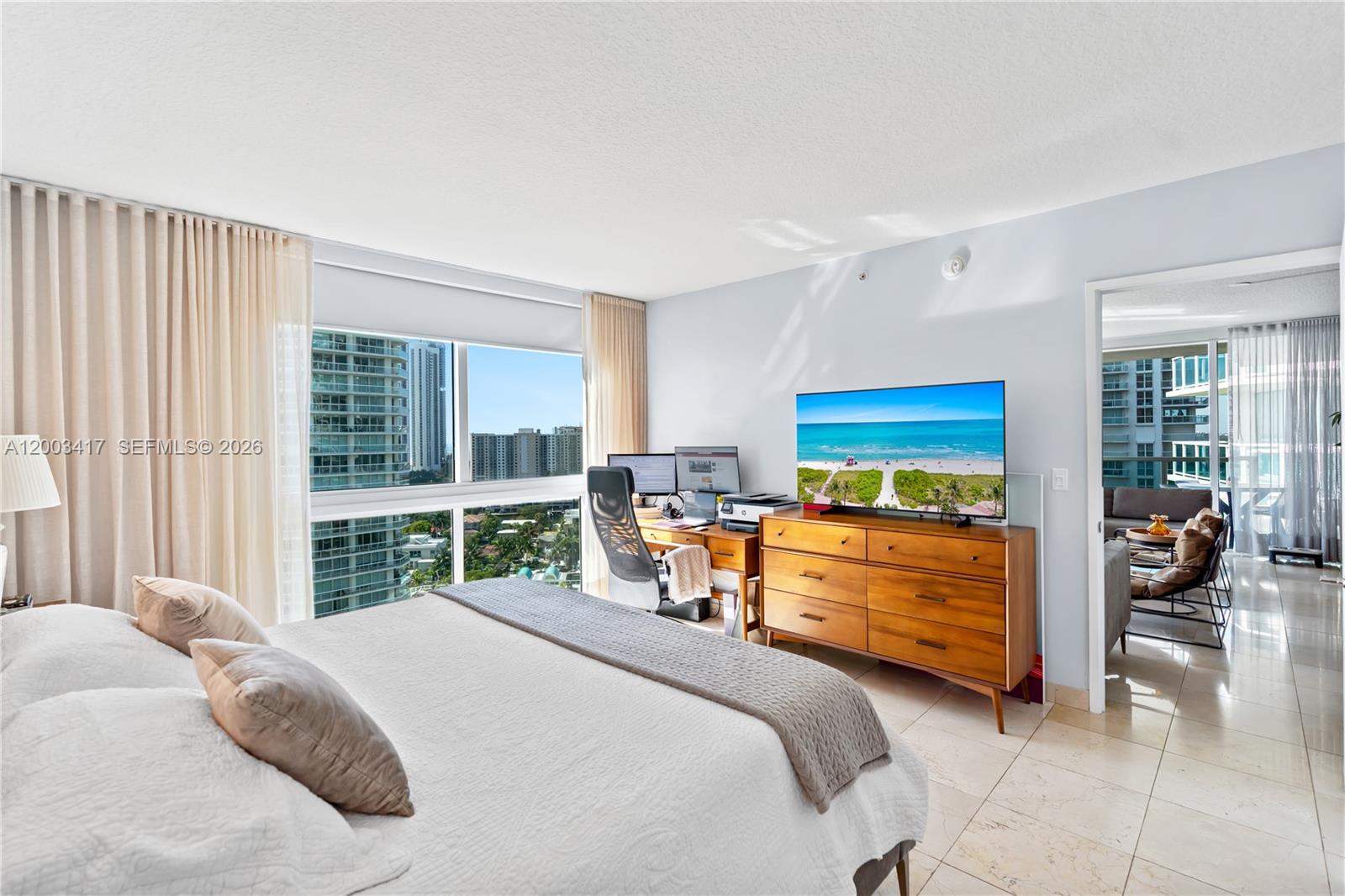 image St Tropez Sunny Isles14