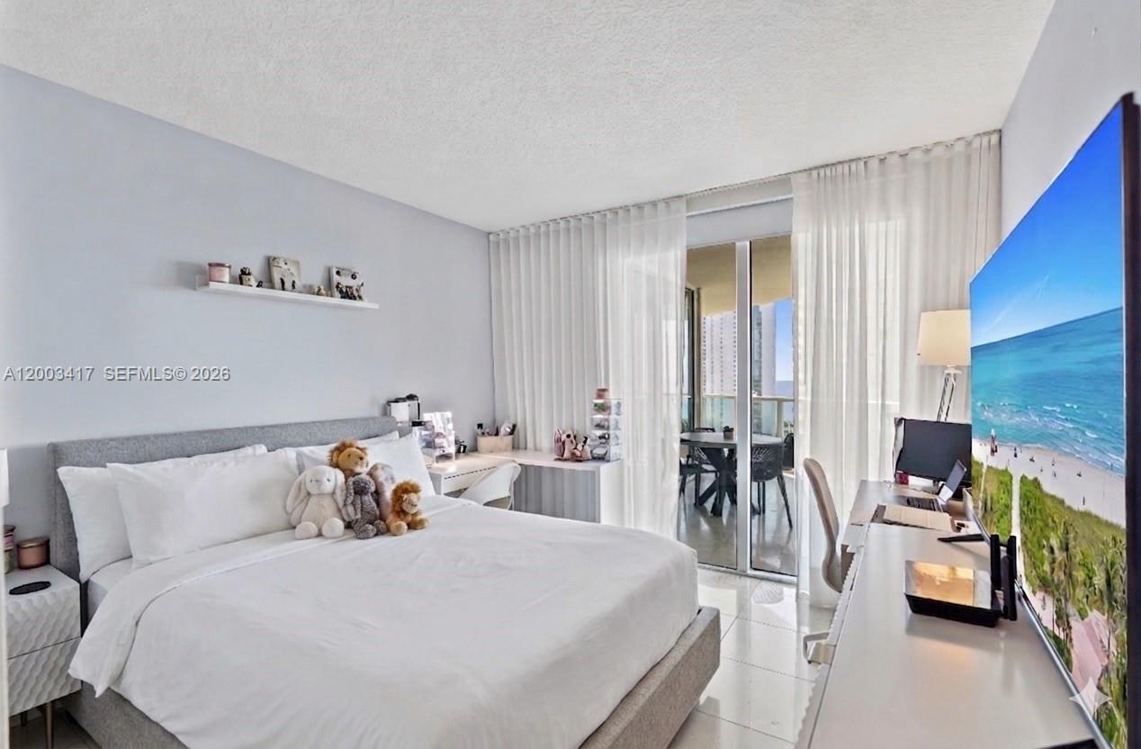 image St Tropez Sunny Isles19