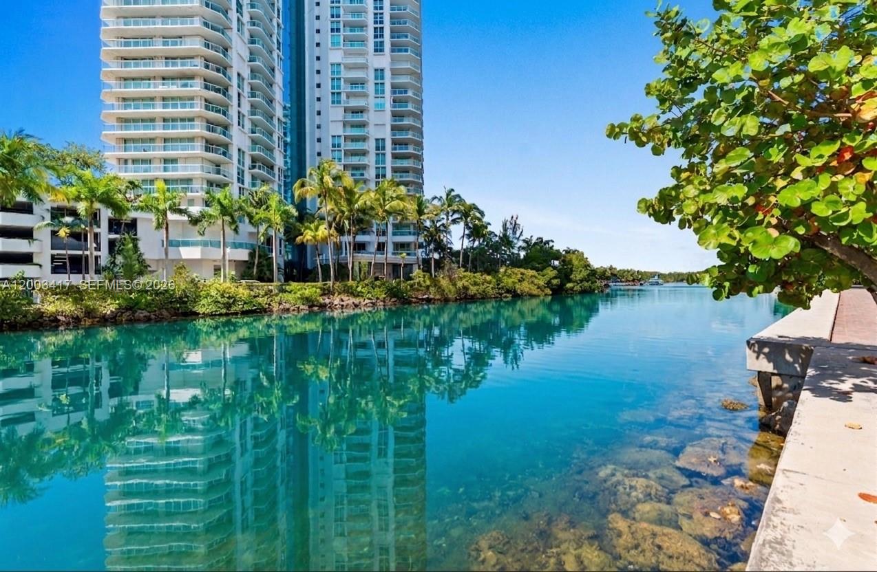 image St Tropez Sunny Isles27