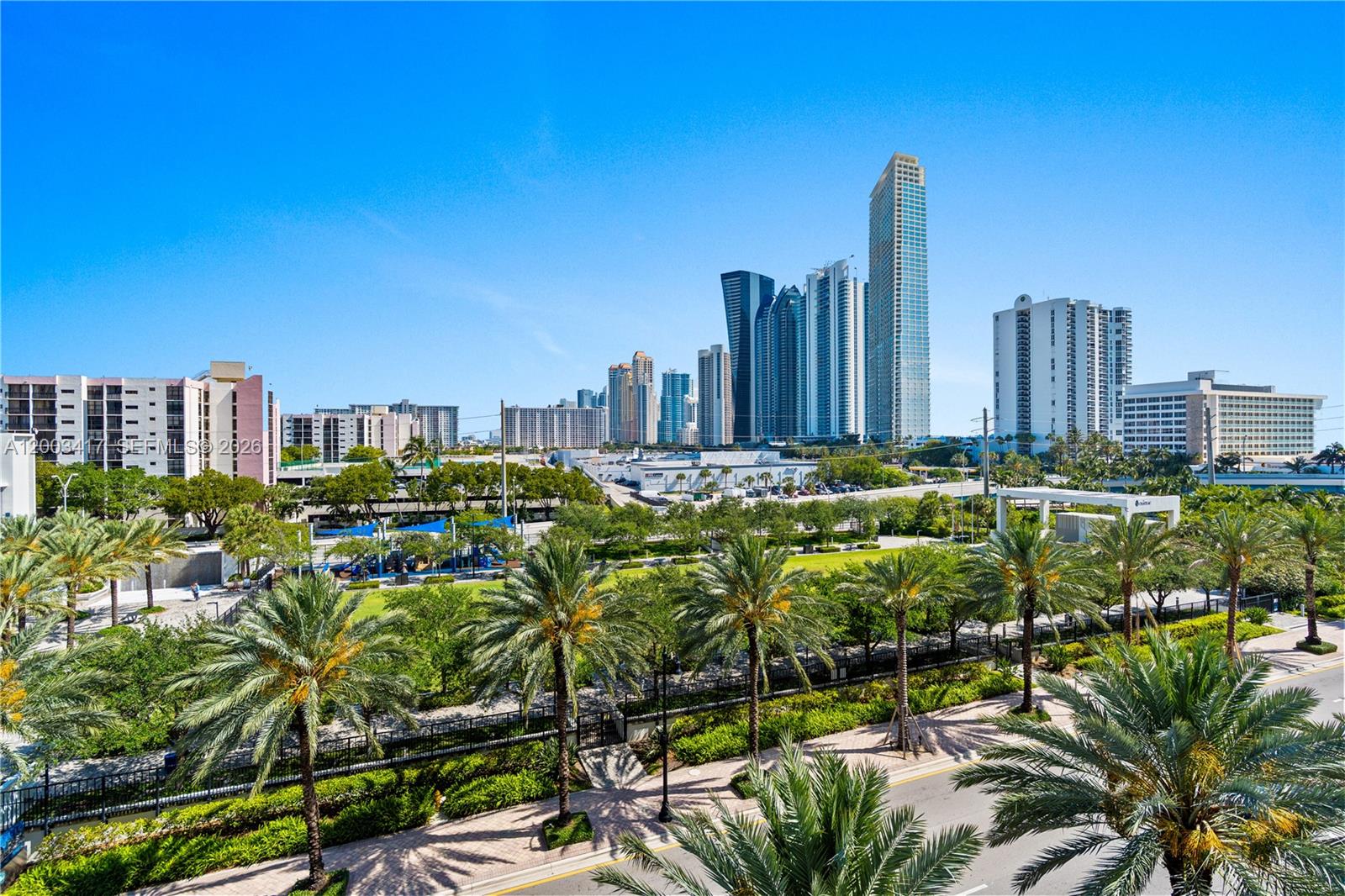image St Tropez Sunny Isles32