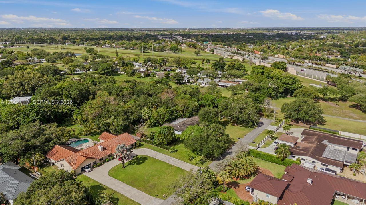 9870 SW 96th St Miami, FL 33176