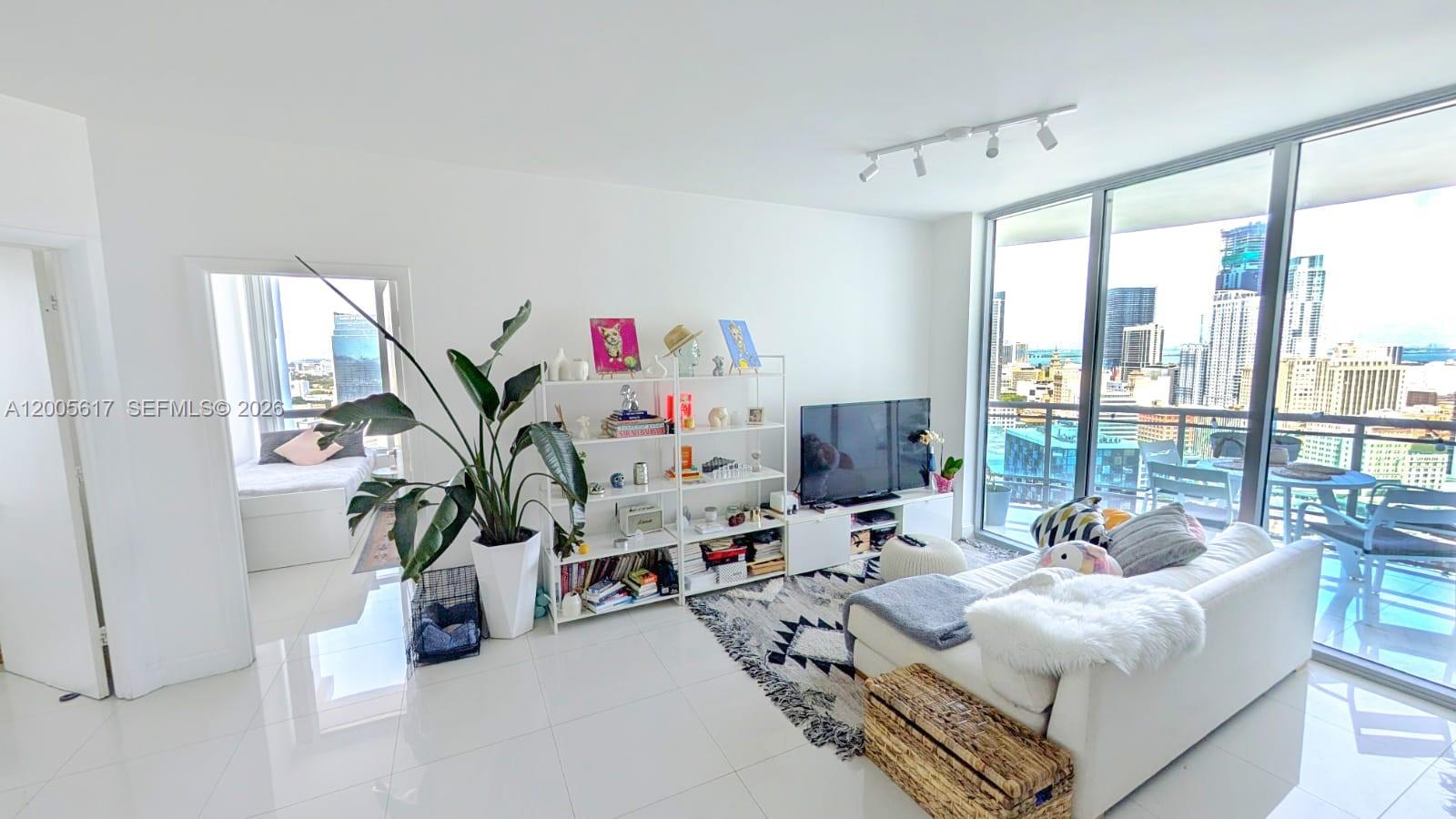 350 S Miami Ave #2813