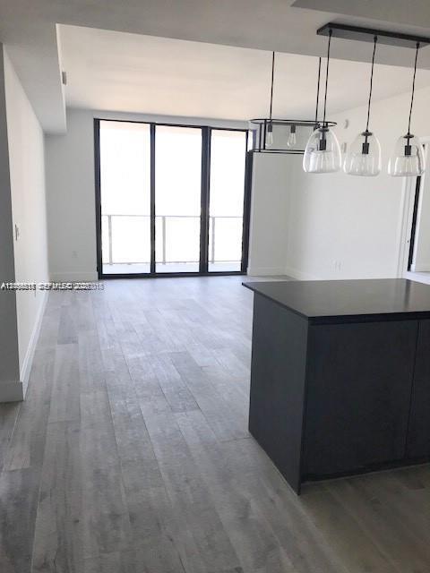 1010 Brickell Ave #4609 Miami, FL 33131