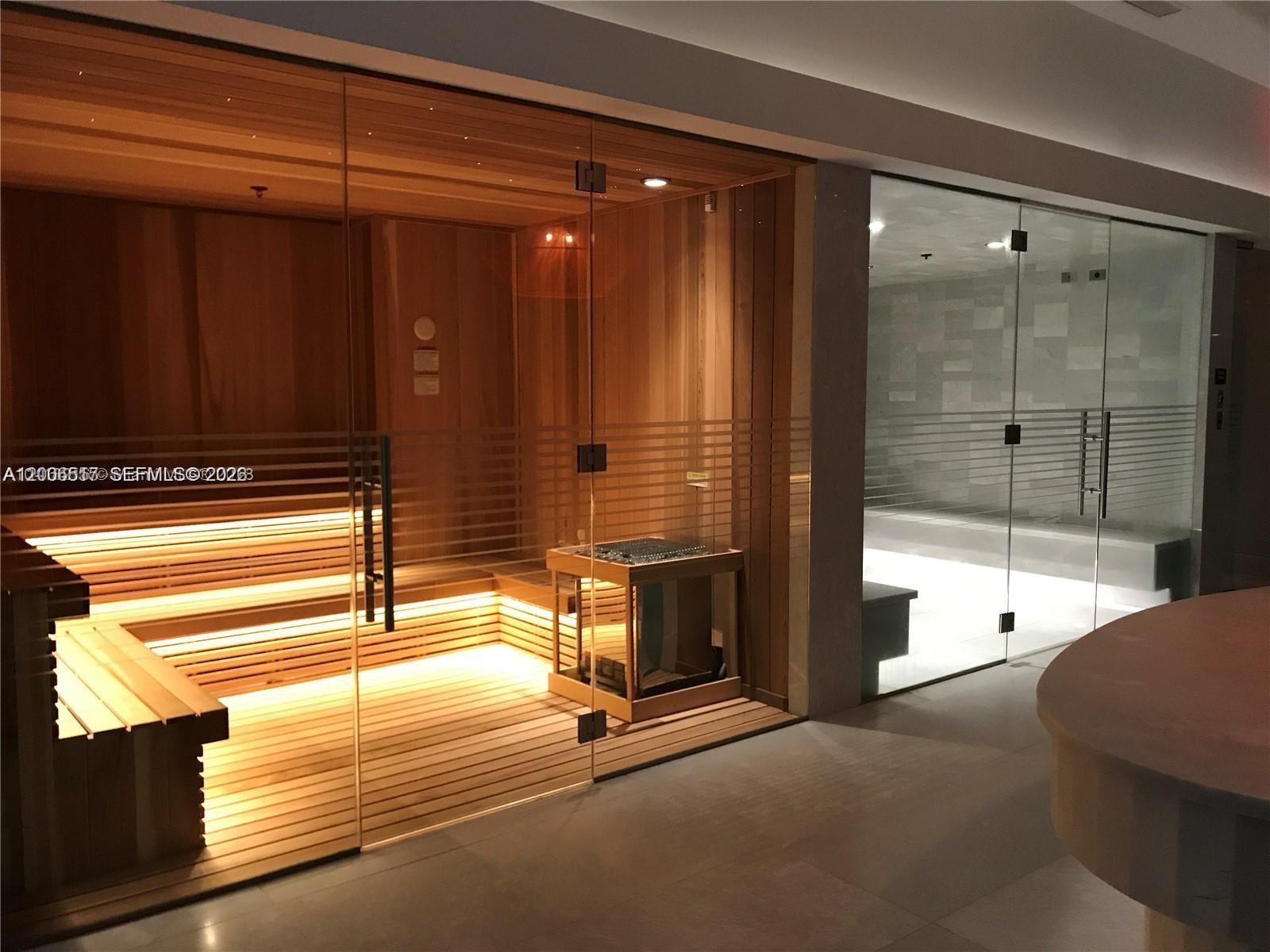 1010 Brickell Ave #4609 Miami, FL 33131