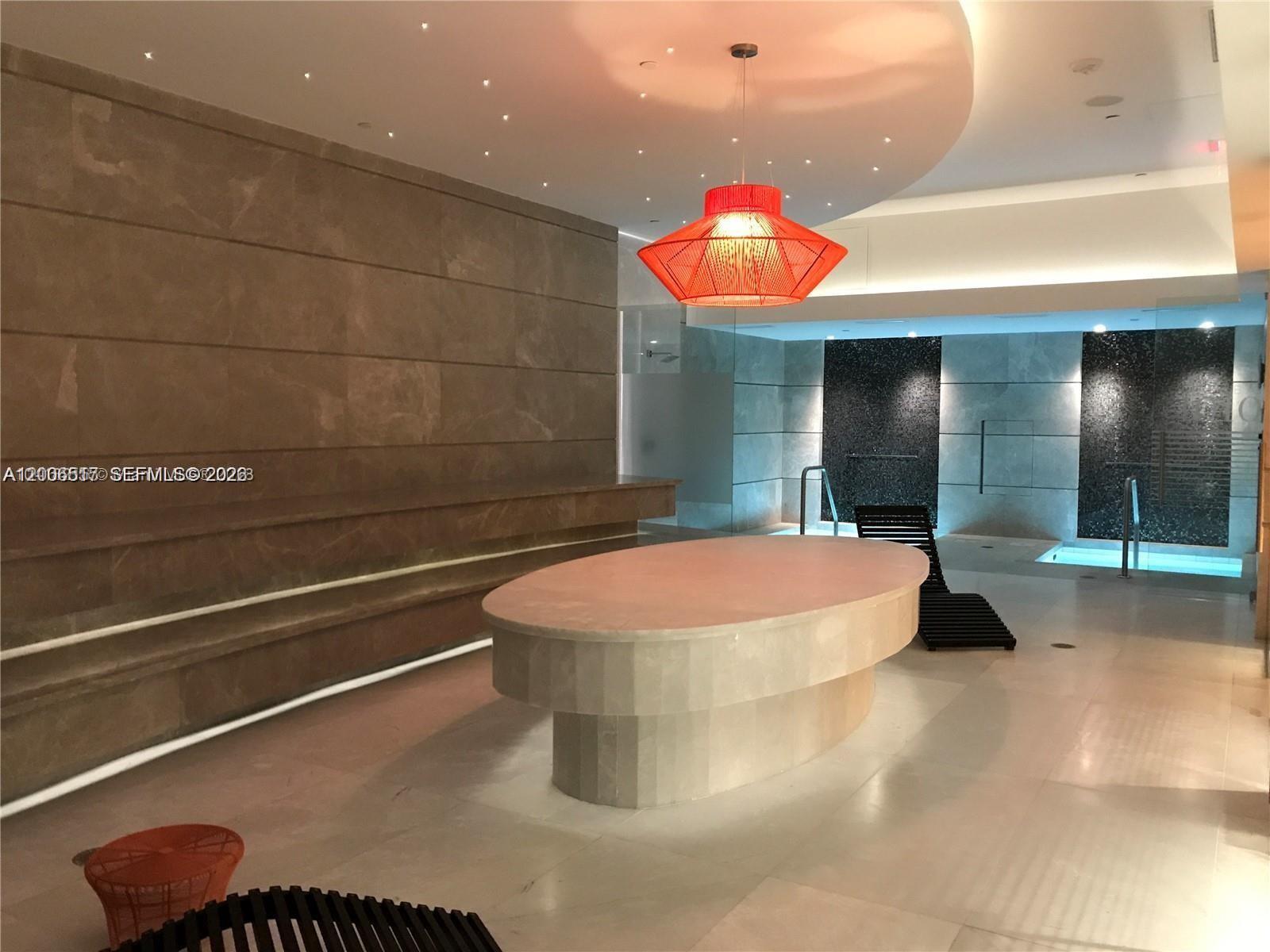 1010 Brickell Ave #4609 Miami, FL 33131