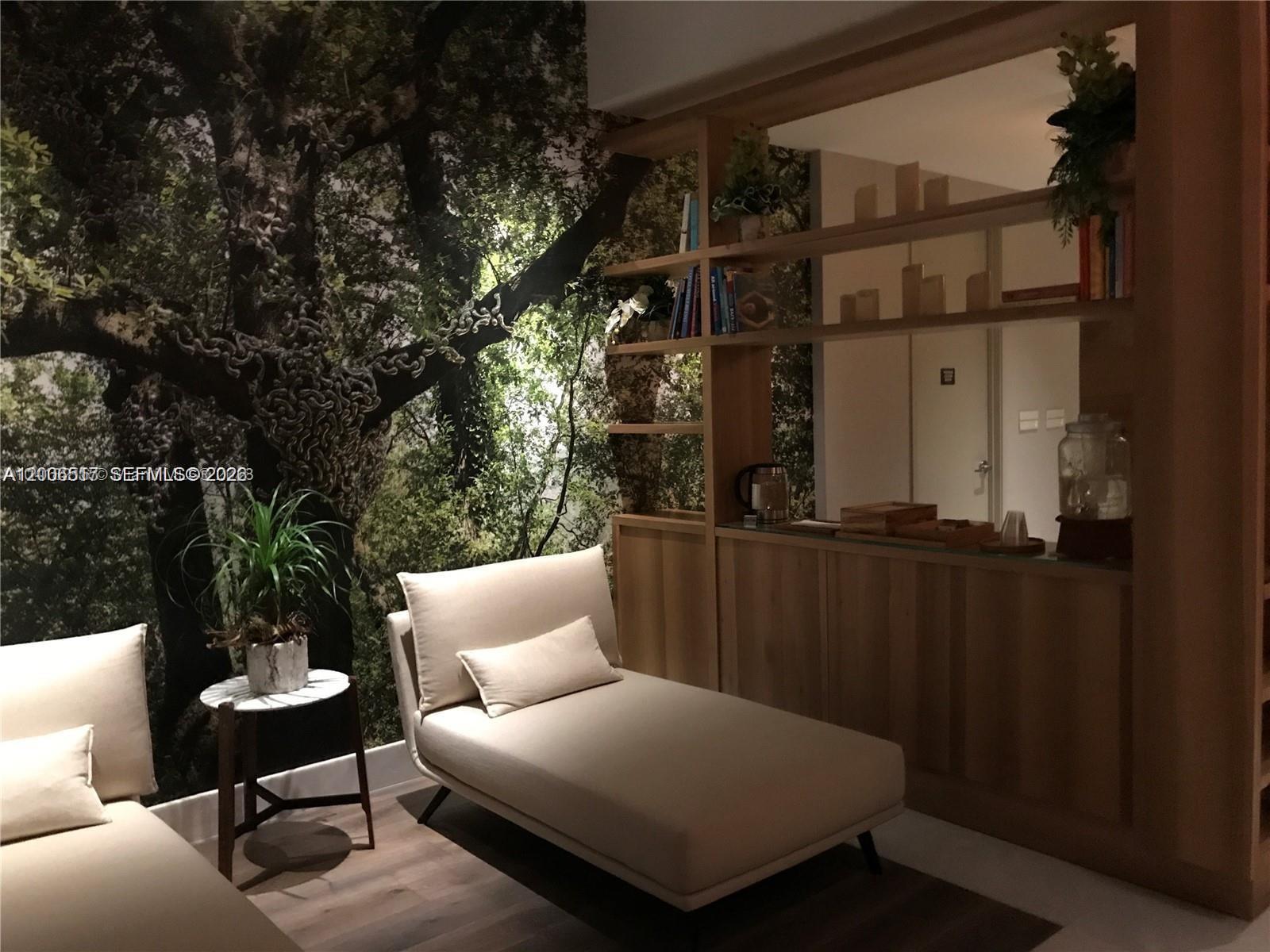 1010 Brickell Ave #4609 Miami, FL 33131